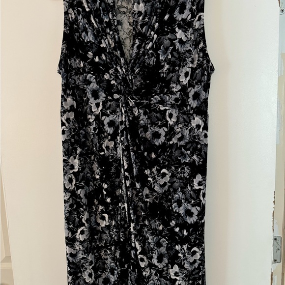 Black & White Print Dress - Picture 2 of 3